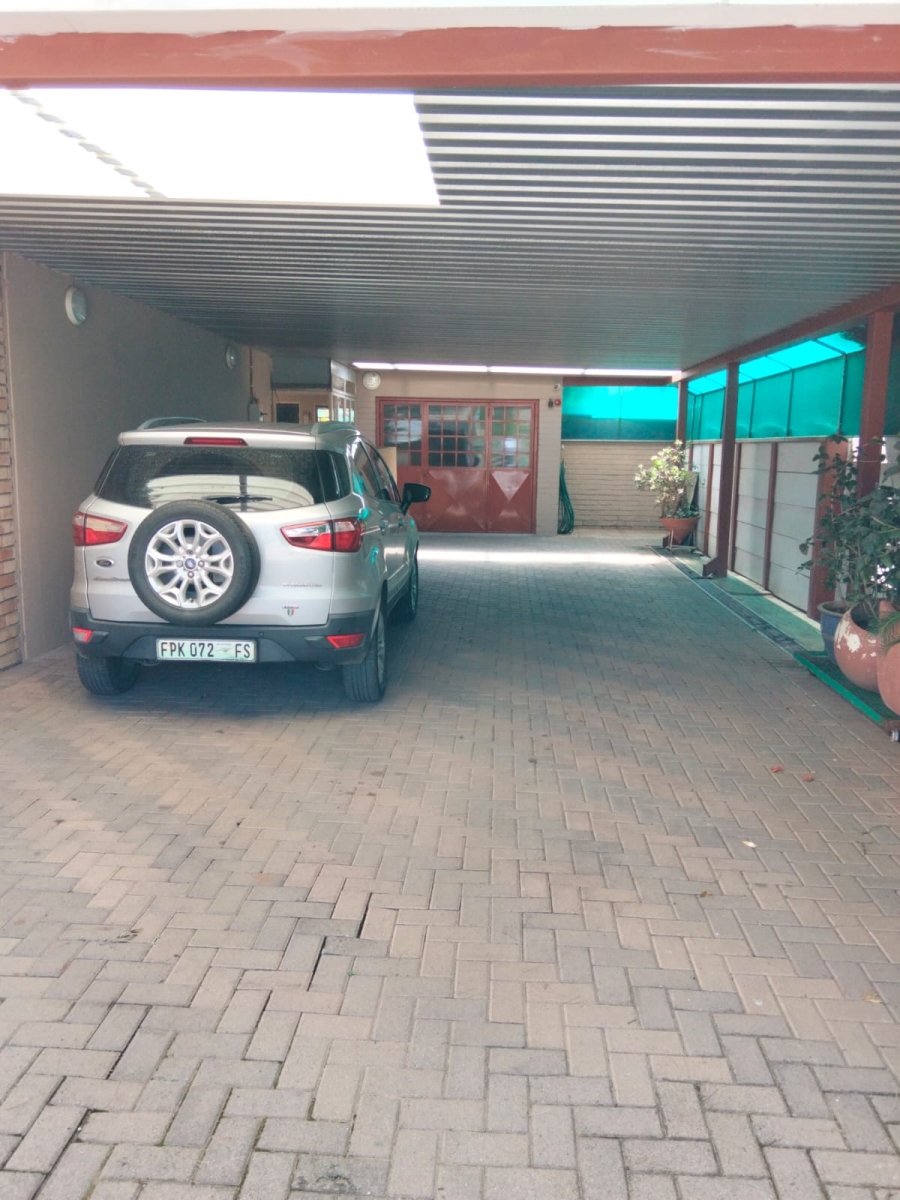 4 Bedroom Property for Sale in Doorn Free State